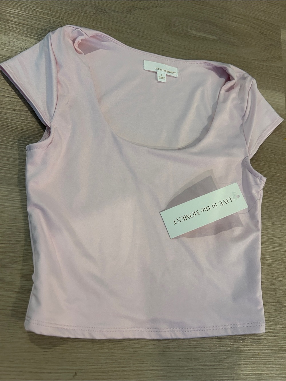 NWT Live In The Moment Pink Scoop Neck Crop Top Tee S